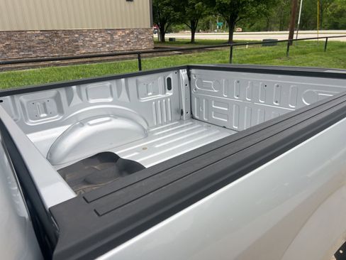 Used 2019 Ford F150 XL w/ Equipment Group 101A Mid AWD/4WD image 15