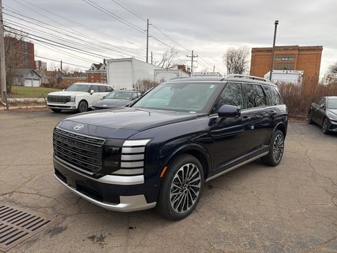 New 2026 Hyundai Palisade Calligraphy image 3