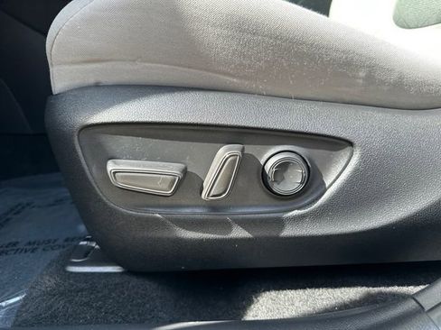 Certified 2024 Toyota RAV4 XLE image 33