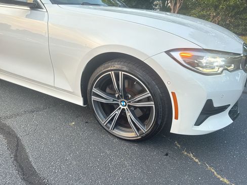 Used 2021 BMW 330i xDrive Sedan w/ Convenience Package AWD/4WD image 8