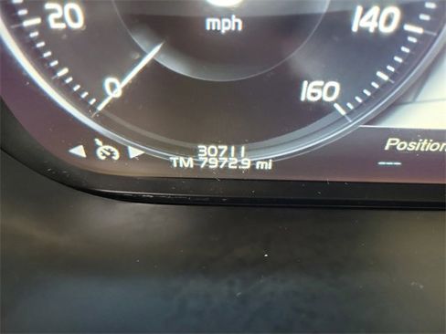 Used 2021 Volvo XC60 T5 Inscription image 27