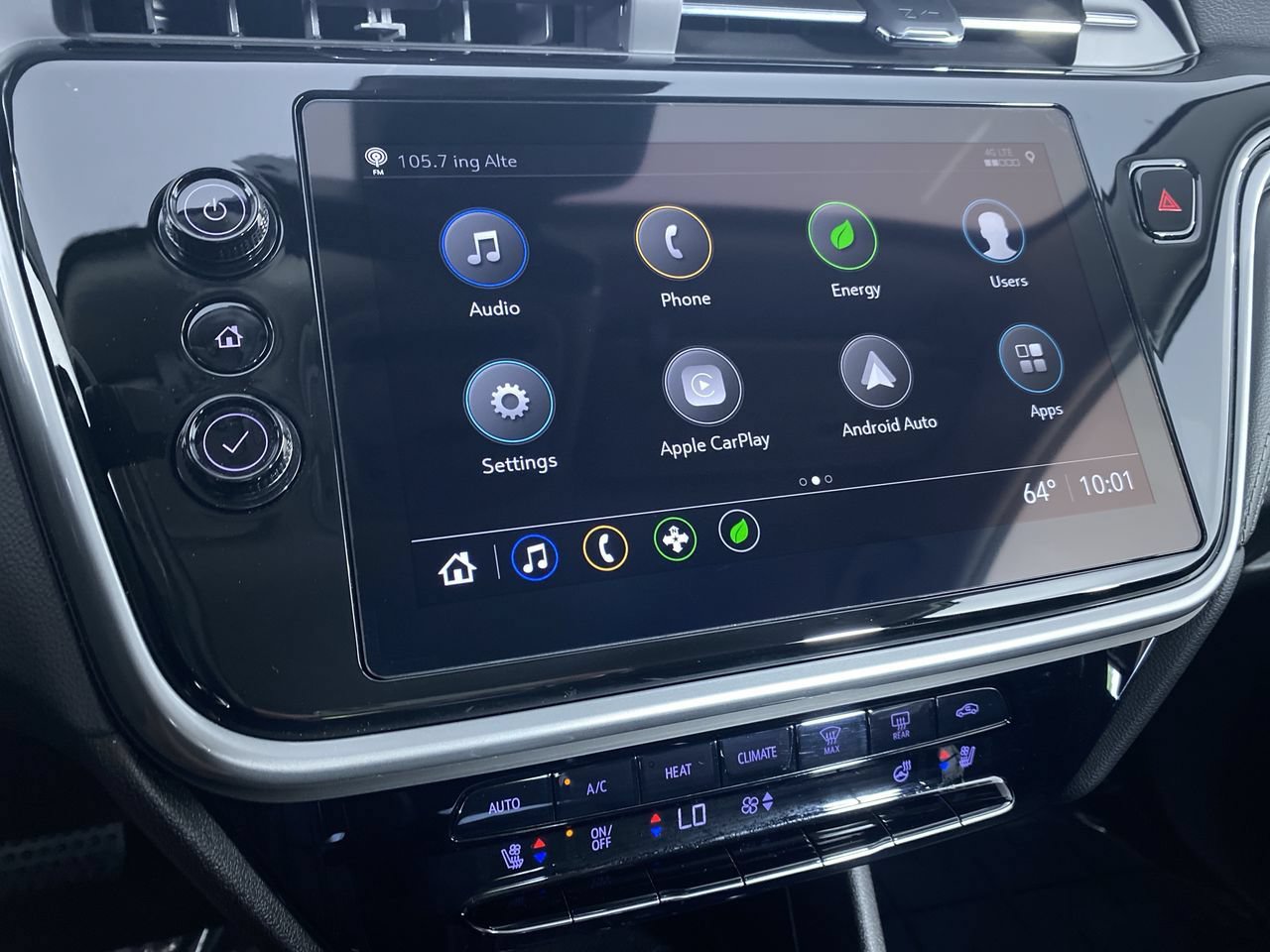 Used 2023 Chevrolet Bolt EUV LT w/ Convenience Package FWD image 5