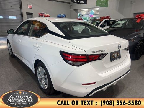 Used 2023 Nissan Sentra S FWD image 4