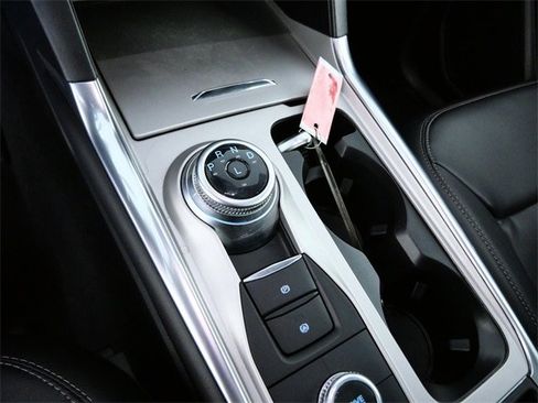 Certified 2023 Ford Explorer XLT w/ Equipment Group 202A image 20