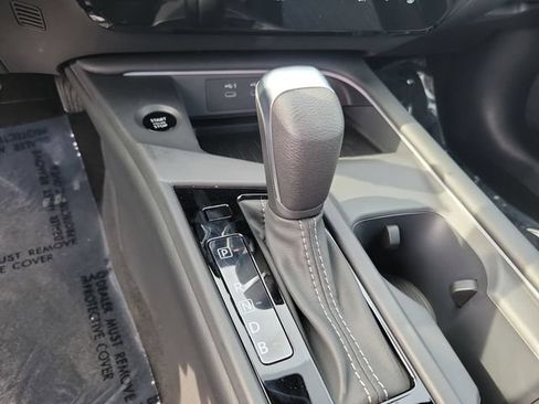 New 2026 Nissan Sentra SV w/ SV Convenience Package FWD image 20