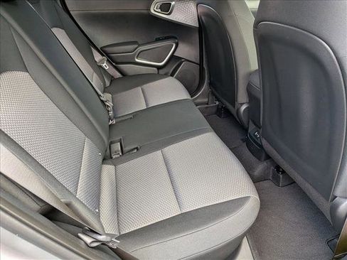 Used 2025 Kia Soul S FWD image 18
