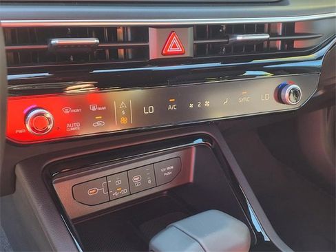 New 2026 Kia K5 GT image 10