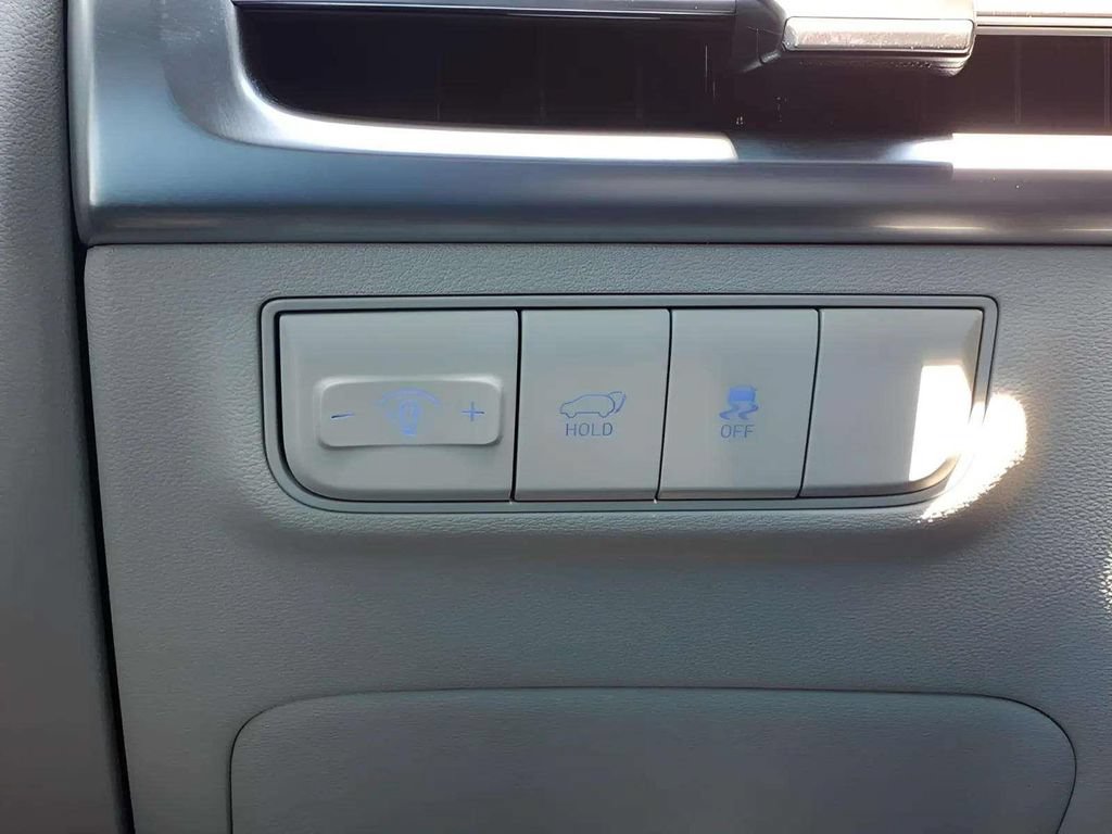 Used 2025 Hyundai Tucson SEL FWD image 15