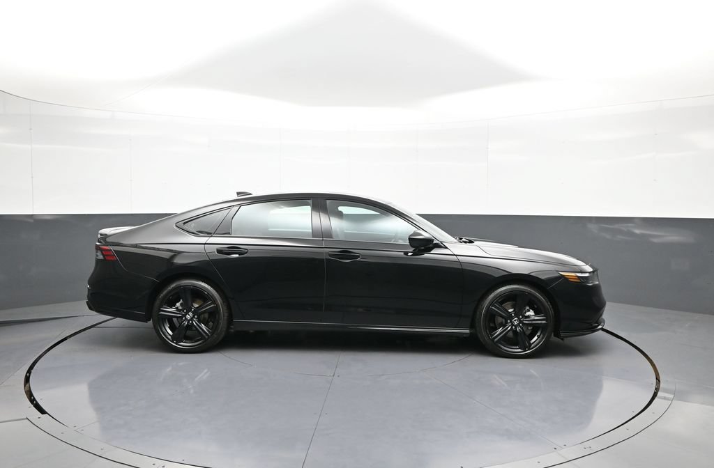 Certified 2026 Honda Accord Sport image 5