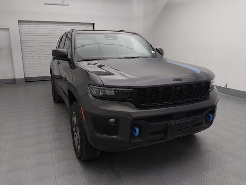 Used 2022 Jeep Grand Cherokee Trailhawk image 14