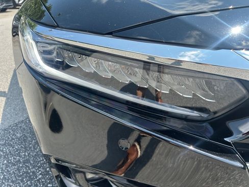 Used 2022 Honda Accord Touring image 24