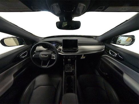 New 2026 Jeep Compass Limited image 35