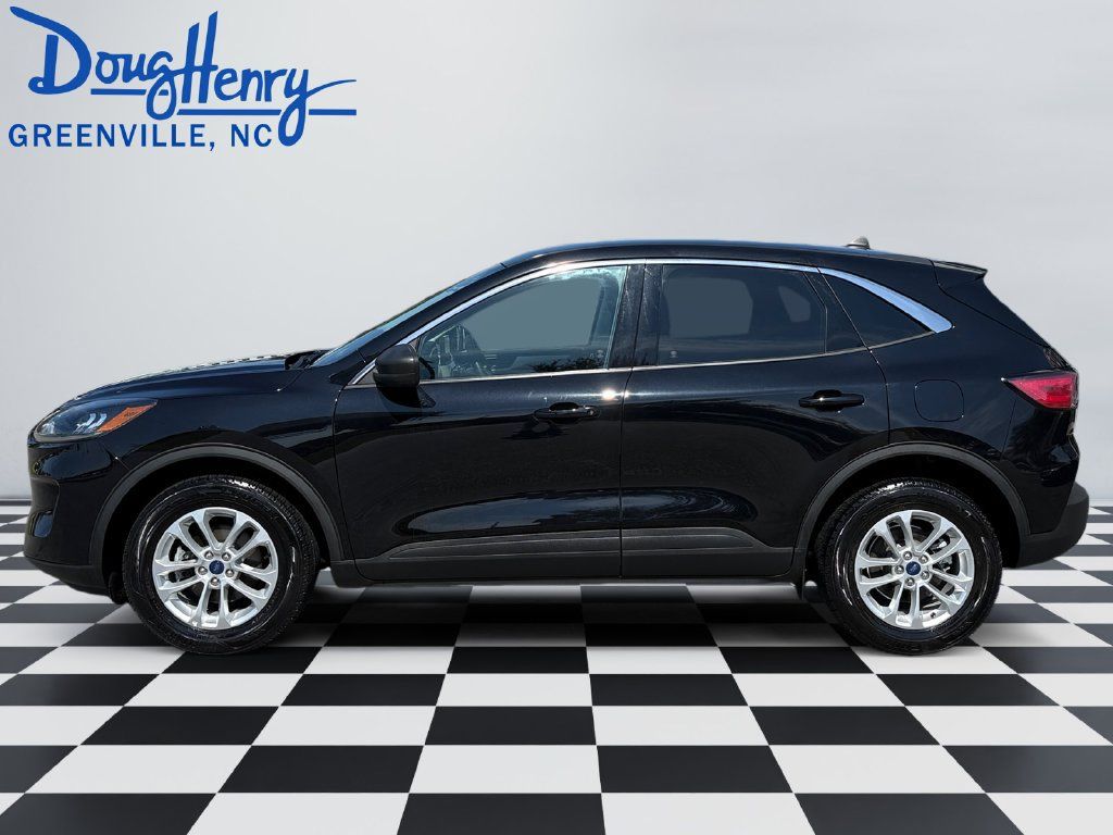 Used 2022 Ford Escape SE AWD/4WD image 2