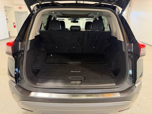 Used 2021 Nissan Rogue SL w/ Premium Package FWD image 10