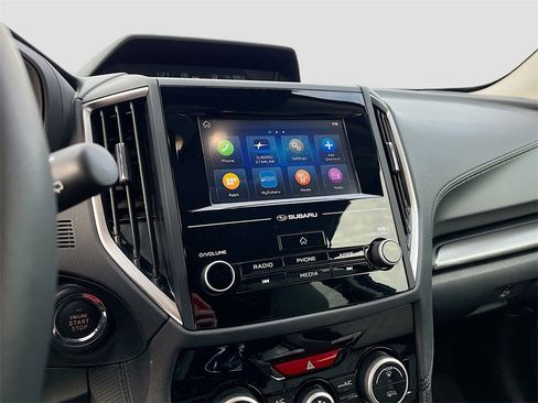 Used 2024 Subaru Forester Premium image 14