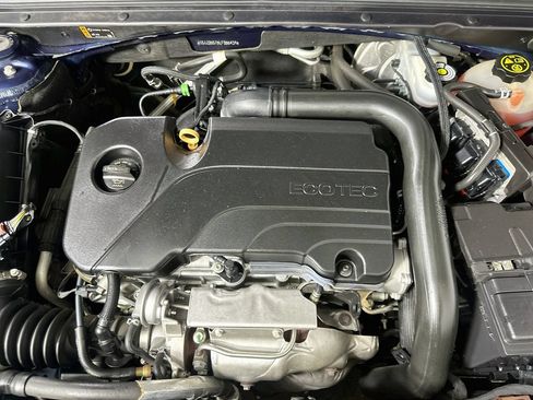 Used 2020 Chevrolet Malibu LT FWD image 9