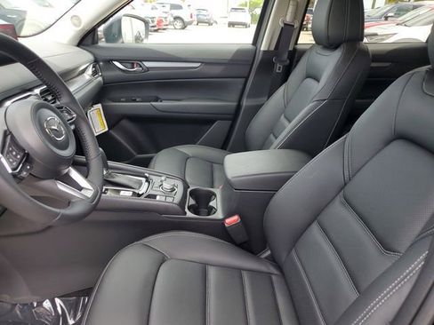 New 2025 MAZDA CX-5 AWD 2.5 S w/ Preferred Package image 13