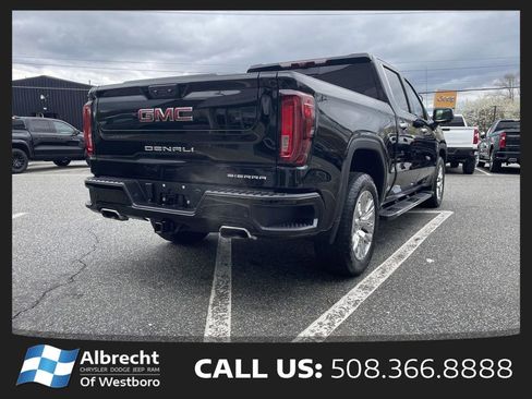 Used 2023 GMC Sierra 1500 Denali w/ Technology Package AWD/4WD image 5