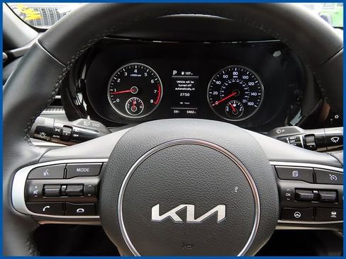 Used 2024 Kia K5 GT-Line w/ GT-Line Premium Package FWD image 14