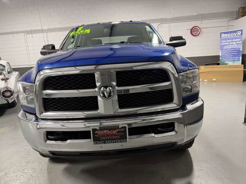 Used 2018 RAM 2500 Tradesman w/ Chrome Appearance Group image 10