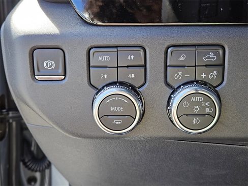 New 2026 GMC Sierra 1500 SLT w/ SLT Premium Plus Package image 30