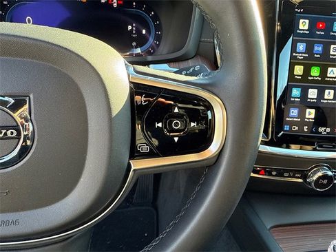 Used 2024 Volvo V60 B5 Cross Country Ultimate image 14