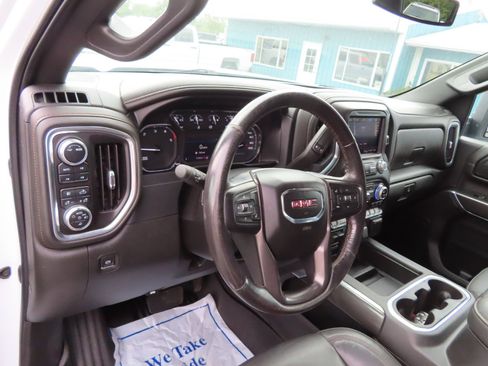 Used 2022 GMC Sierra 2500 AT4 w/ Gooseneck/5TH Wheel Package image 31