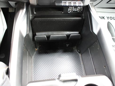 Used 2021 RAM 1500 Big Horn image 29