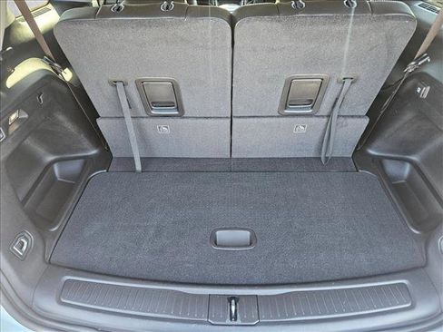 Used 2023 Jeep Grand Cherokee L Limited w/ Luxury Tech Group II image 7