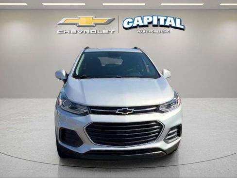 Used 2022 Chevrolet Trax LT w/ Sport Edition AWD/4WD image 8