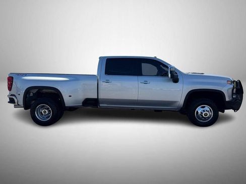 Used 2022 Chevrolet Silverado 3500 LTZ w/ LTZ Texas Edition AWD/4WD image 5