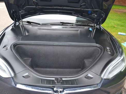 Used 2019 Tesla Model S Long Range image 36