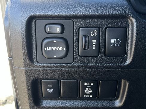 Used 2020 Toyota 4Runner Venture image 27