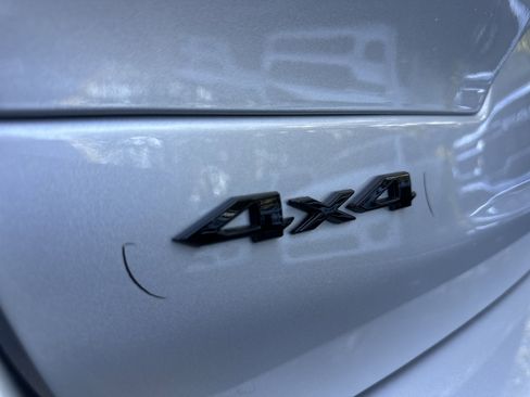 New 2025 Jeep Grand Cherokee L Altitude image 24