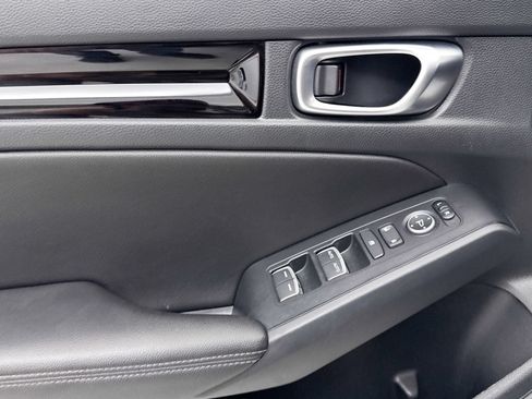 Used 2024 Honda Civic EX-L image 26