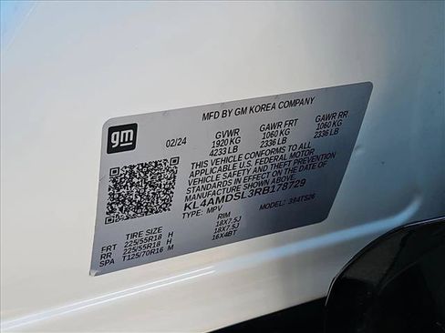 Used 2024 Buick Encore GX Sport Touring FWD image 24