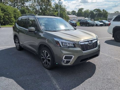 Used 2019 Subaru Forester Limited AWD/4WD image 2