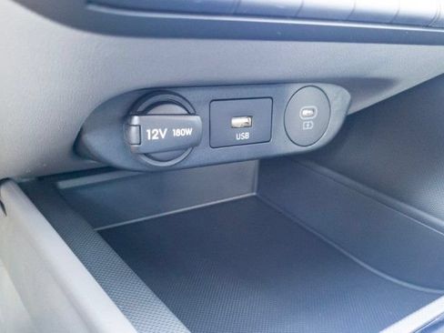 New 2026 Hyundai Elantra SE FWD image 23