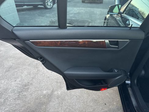 Used 2012 Mercedes-Benz C 300 4MATIC Sedan image 15