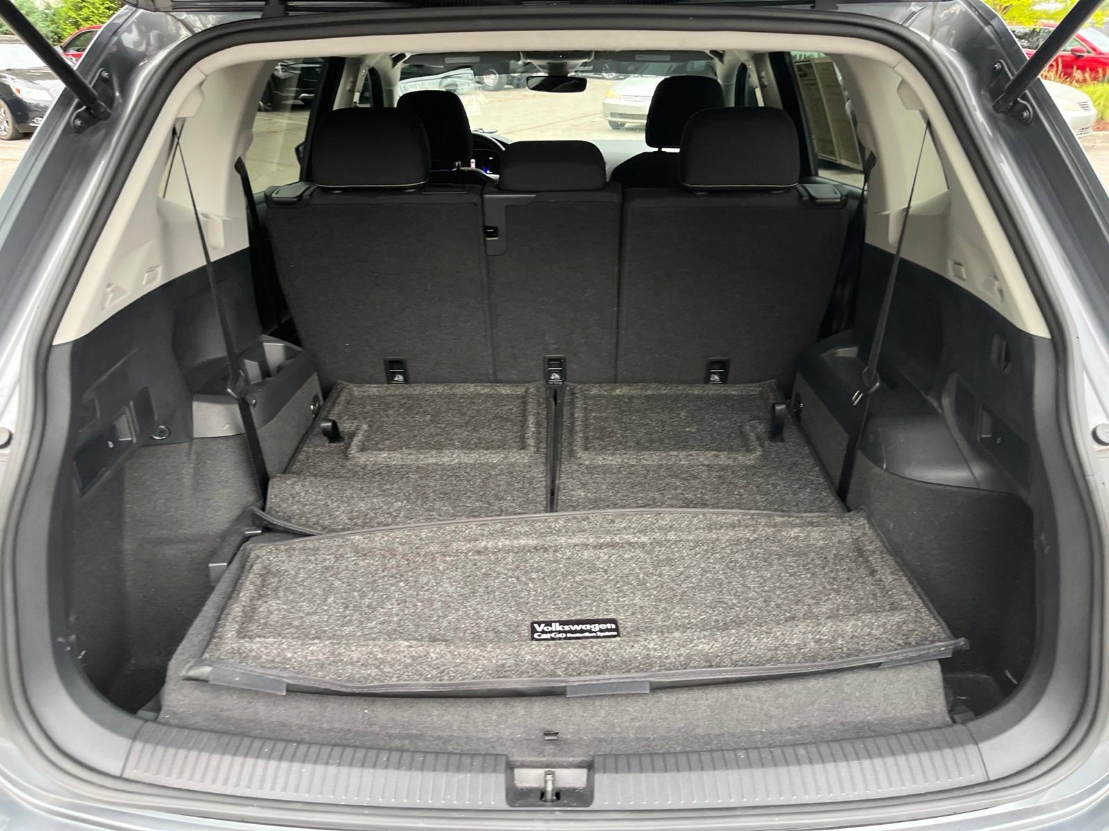 Used 2024 Volkswagen Tiguan S FWD image 29