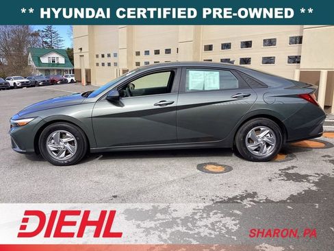 Used 2024 Hyundai Elantra SE FWD image 5