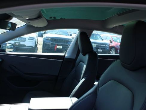 Used 2025 Tesla Model 3 Long Range RWD image 25