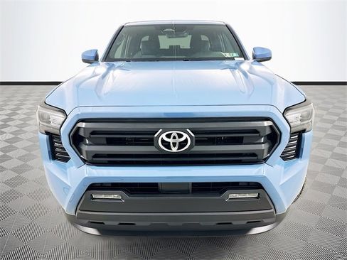 New 2026 Toyota Tacoma SR5 image 2