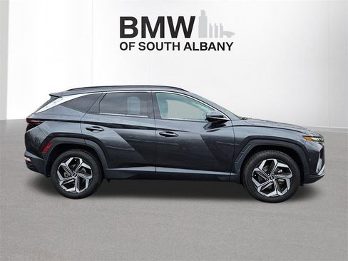 Used 2022 Hyundai Tucson Limited w/ Cargo Package image 3