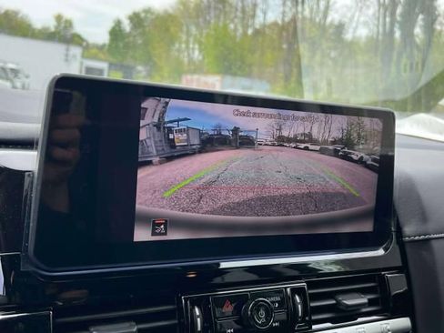 New 2026 Nissan Pathfinder SV AWD/4WD image 28