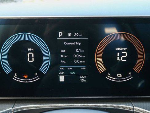 New 2026 Hyundai Santa Fe SE FWD image 24
