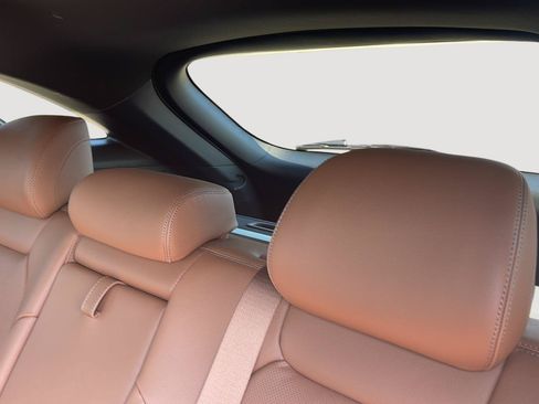 New 2026 Genesis GV70 2.5T Advanced AWD/4WD image 10