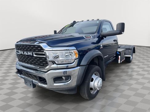 Used 2022 RAM 5500 Tradesman RWD image 7