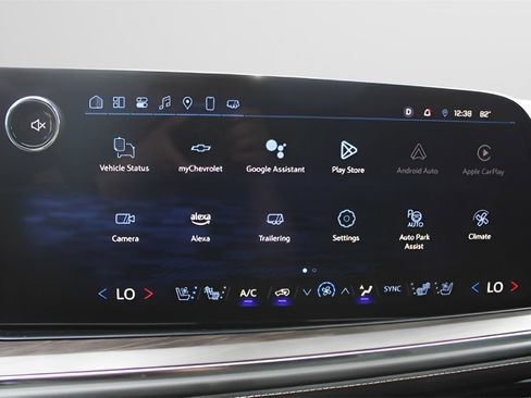 Used 2025 Chevrolet Suburban Premier image 22