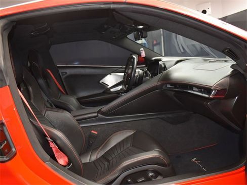 Used 2020 Chevrolet Corvette Stingray w/ 3LT Preferred Equipment Group image 12